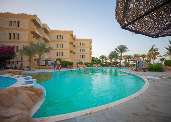 Resort *