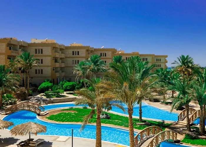 Aparthotel Resort *